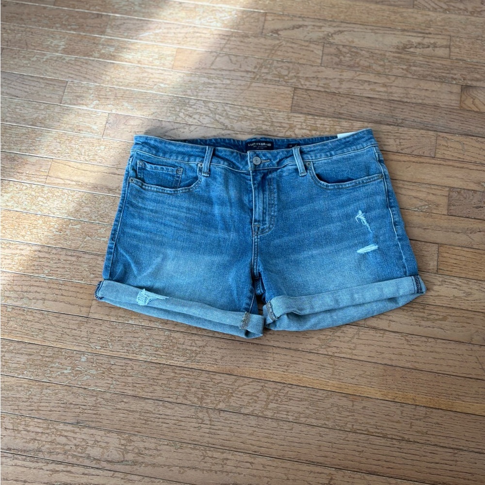 NWT Lucky Brand Roll Up Size 12/31